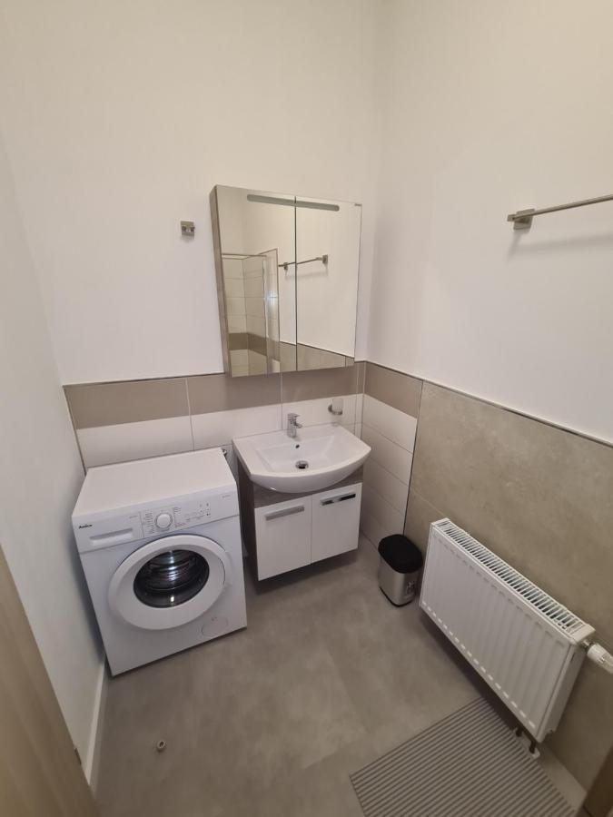 Apartament Suite 1 ベルンブルク エクステリア 写真
